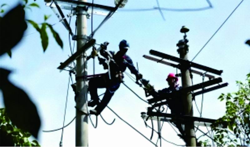 Construction of power lines